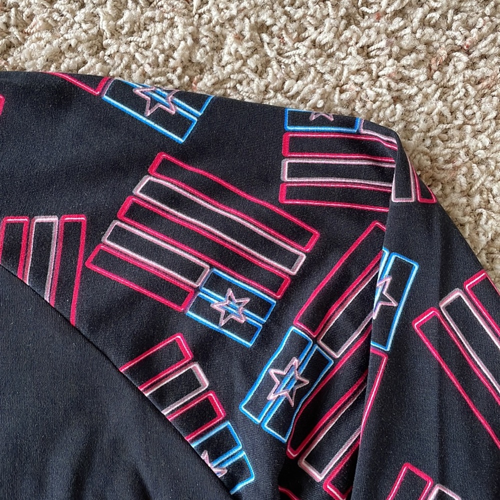 Lularoe Randy shirt - Picture 3 of 3